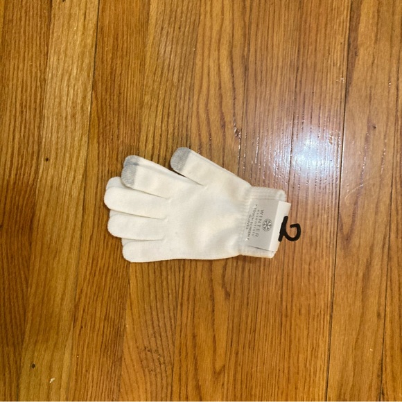 winter essentials Accessories - Cream Touchscreen Gloves